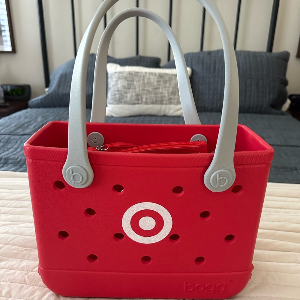 Itty bitty red Target BOGG Bag (EUC)